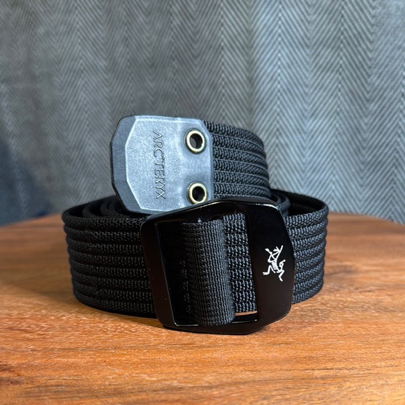 Arc'teryx Black belt - Picture 1 of 10